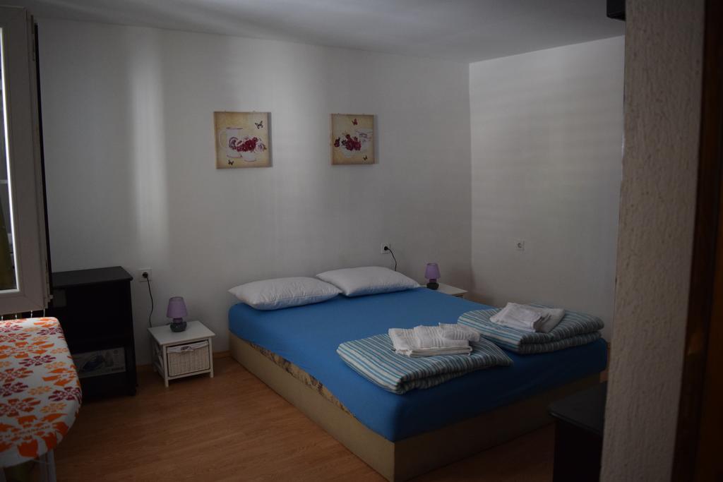 Apartment Klara Šibenik Oda fotoğraf