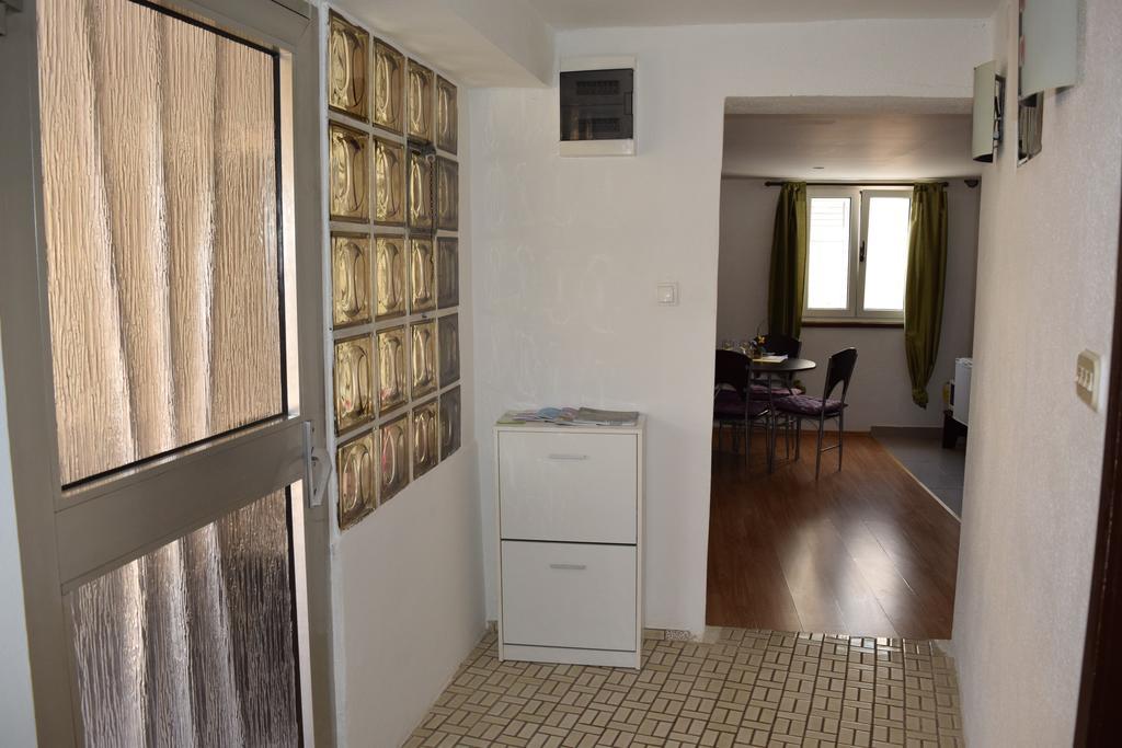 Apartment Klara Šibenik Oda fotoğraf