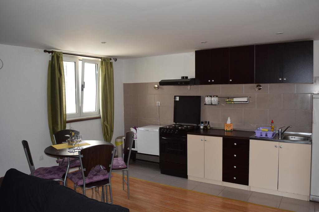 Apartment Klara Šibenik Oda fotoğraf